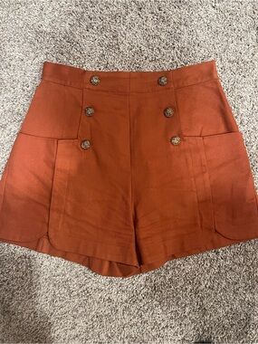 entro High-Waist Button-Front Shorts in Rust